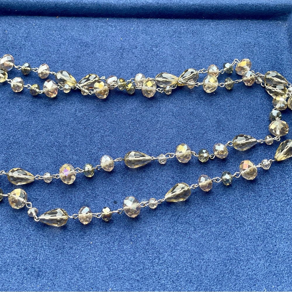 Amber tone necklace, long